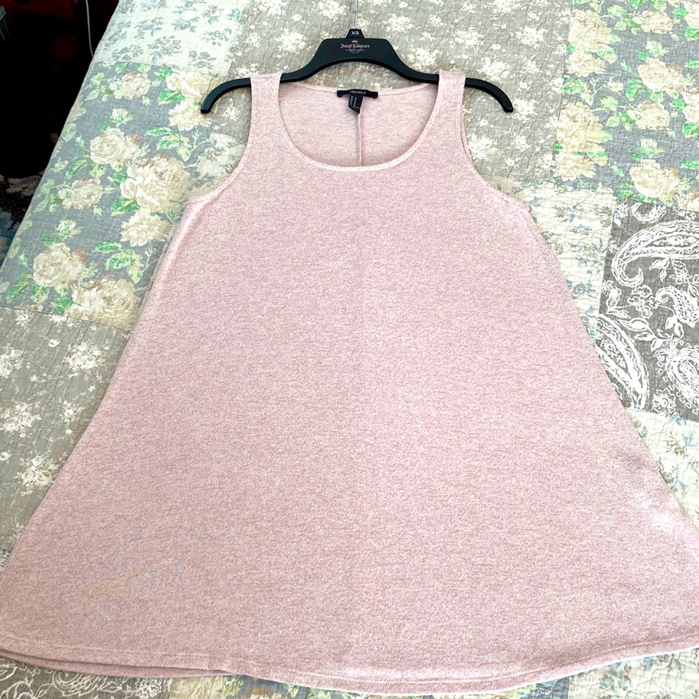 FOREVER 21 DRESS-Mini Swing Dress in Dusty Pink Size M